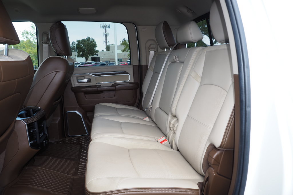 Used 2020 RAM 3500 Laramie AWD/4WD image 15