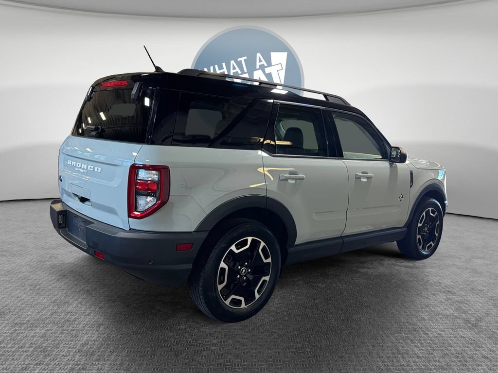 Used 2021 Ford Bronco Sport Outer Banks w/ Outer Banks Package AWD/4WD image 3