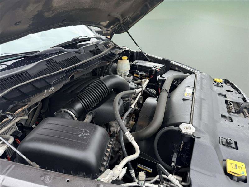 Used 2015 RAM 1500 Big Horn image 32