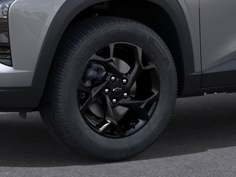 New 2026 Chevrolet Trax LT w/ Midnight Edition FWD image 9