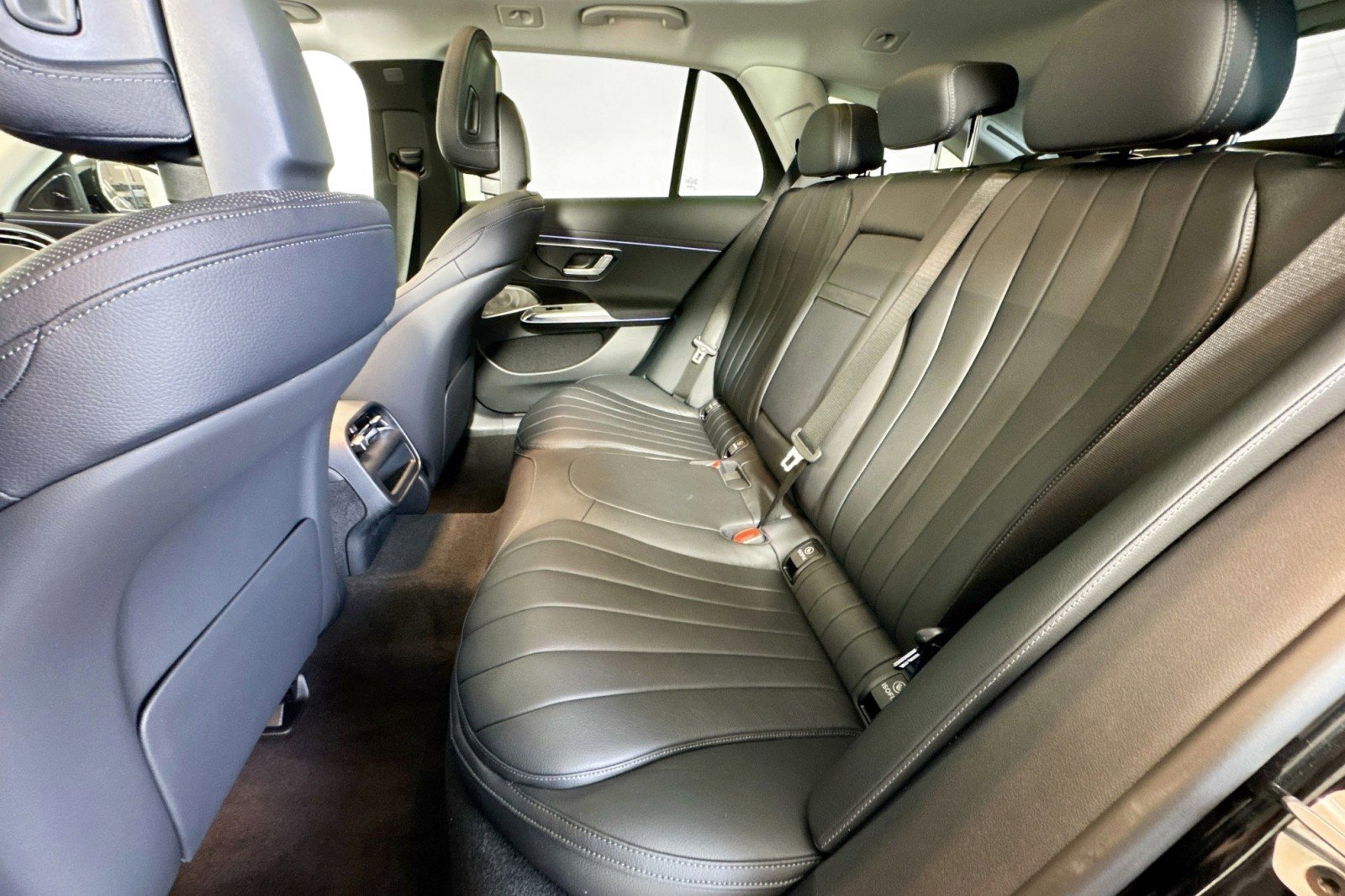 New 2025 Mercedes-Benz E 450 4MATIC All-Terrain Wagon image 21