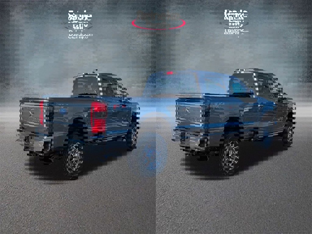 New 2026 Ford F250 Lariat w/ FX4 Off-Road Package image 5