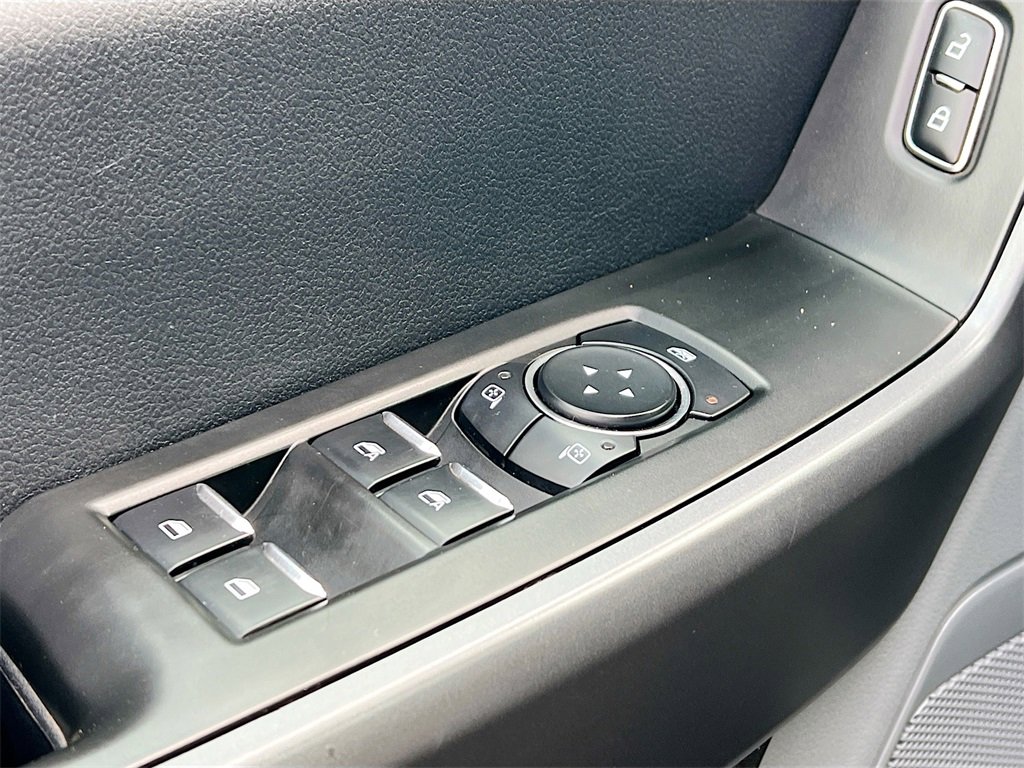 Used 2025 Ford F350 XLT image 17