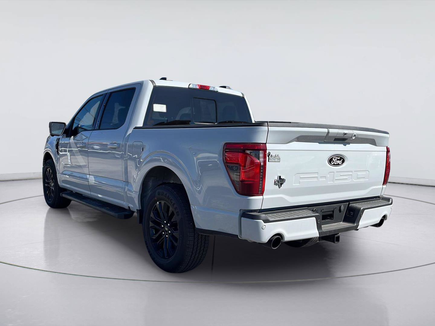 Used 2026 Ford F150 XLT w/ Equipment Group 302A MID RWD image 5