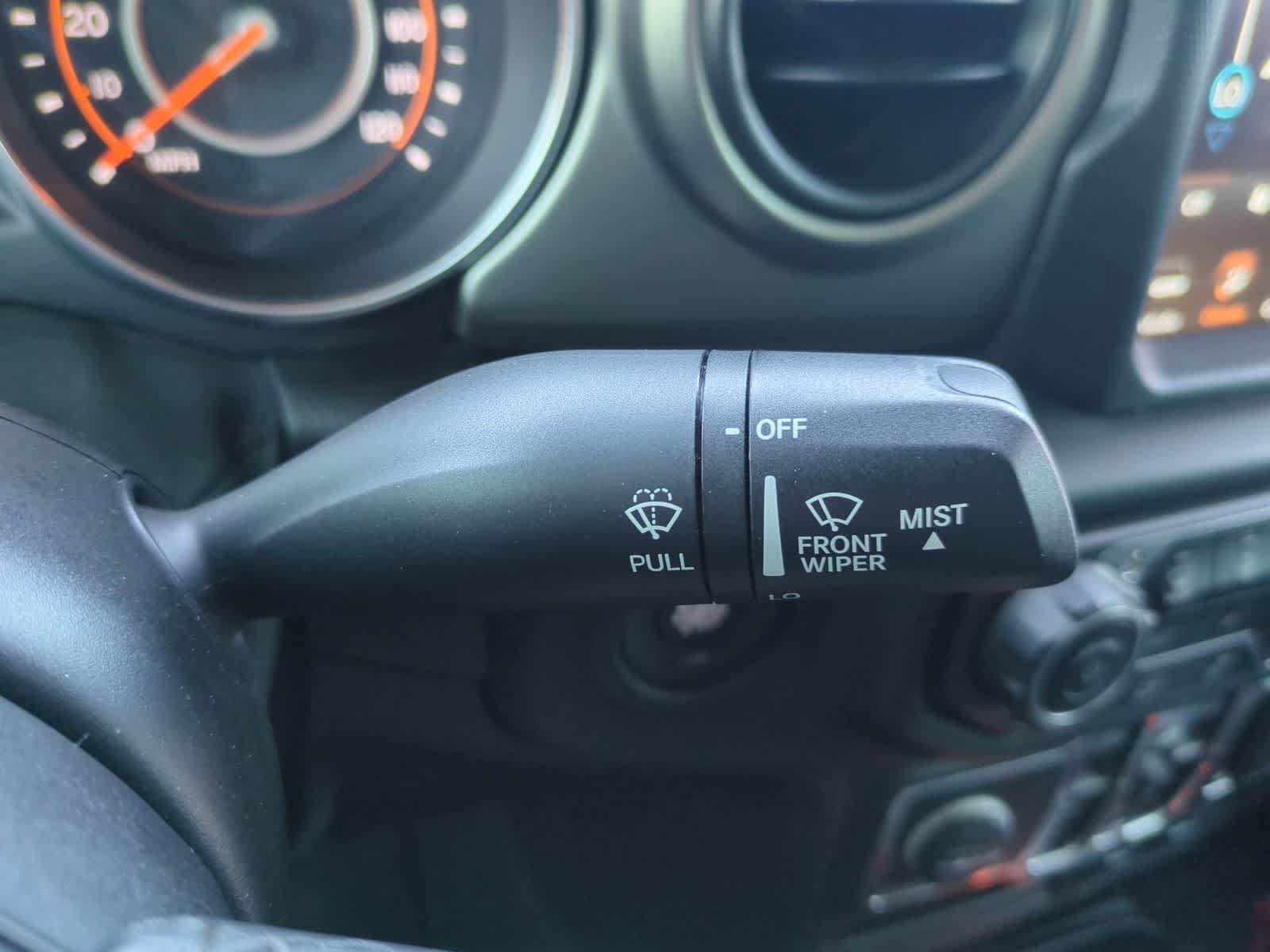 Used 2021 Jeep Gladiator Sport AWD/4WD image 25