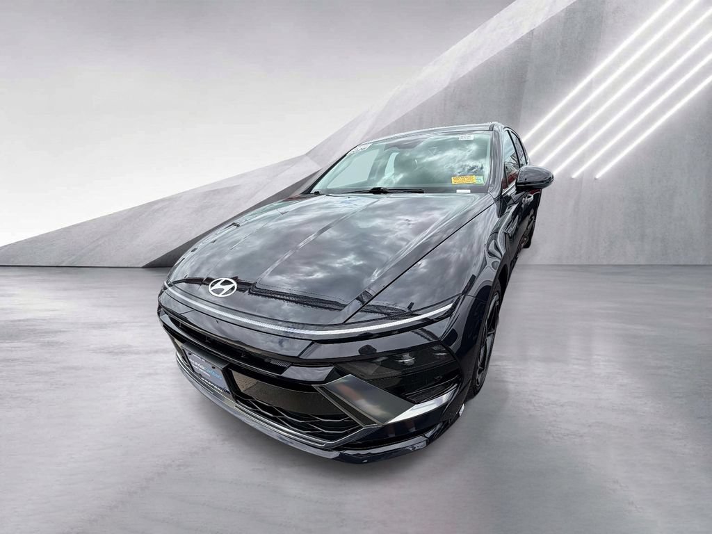 Certified 2026 Hyundai Sonata SEL FWD image 2