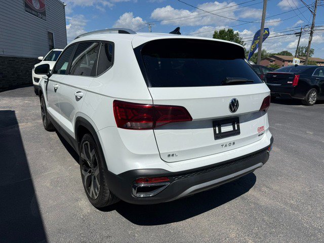 Used 2022 Volkswagen Taos SEL AWD/4WD image 5