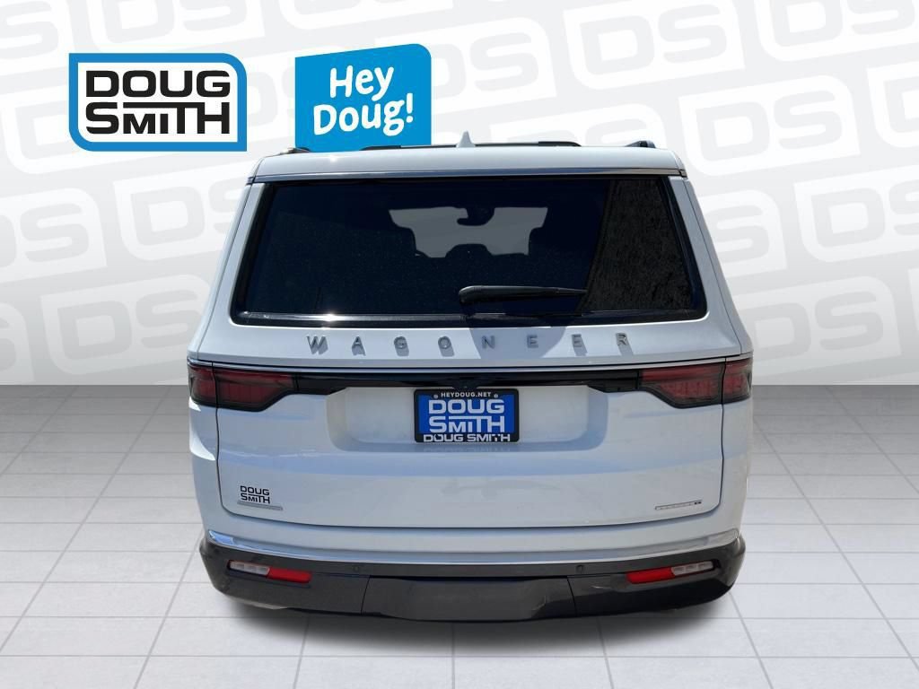 Used 2022 Jeep Wagoneer Series II AWD/4WD image 5