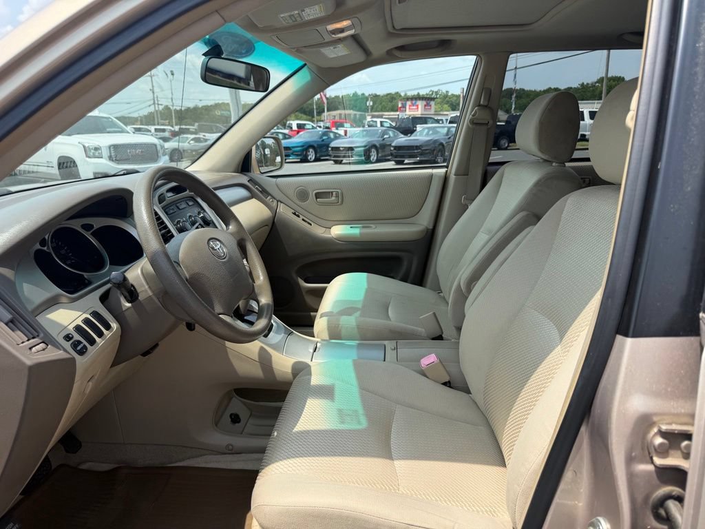 Used 2004 Toyota Highlander 2WD image 14