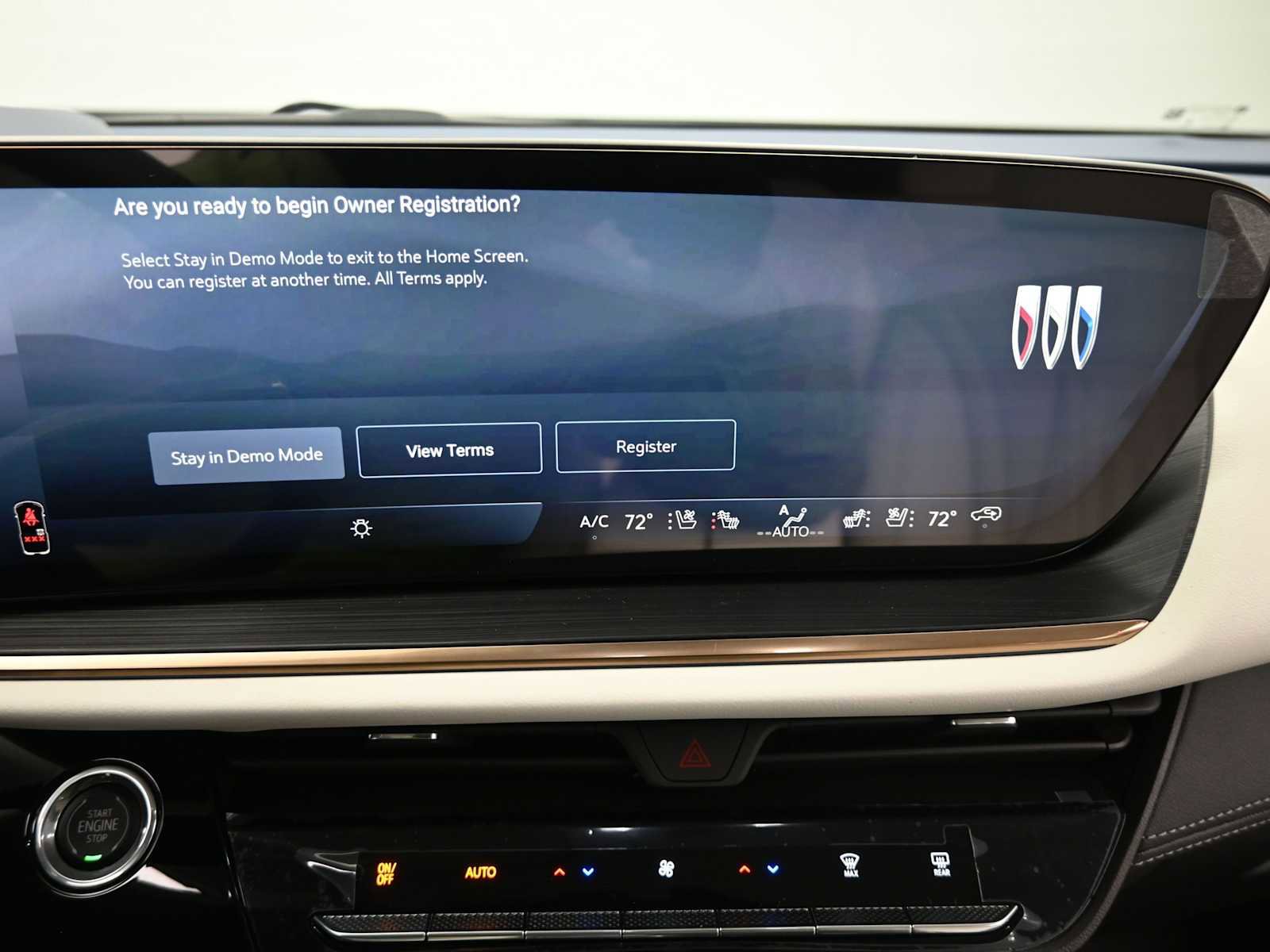 New 2026 Buick Envision Avenir image 17