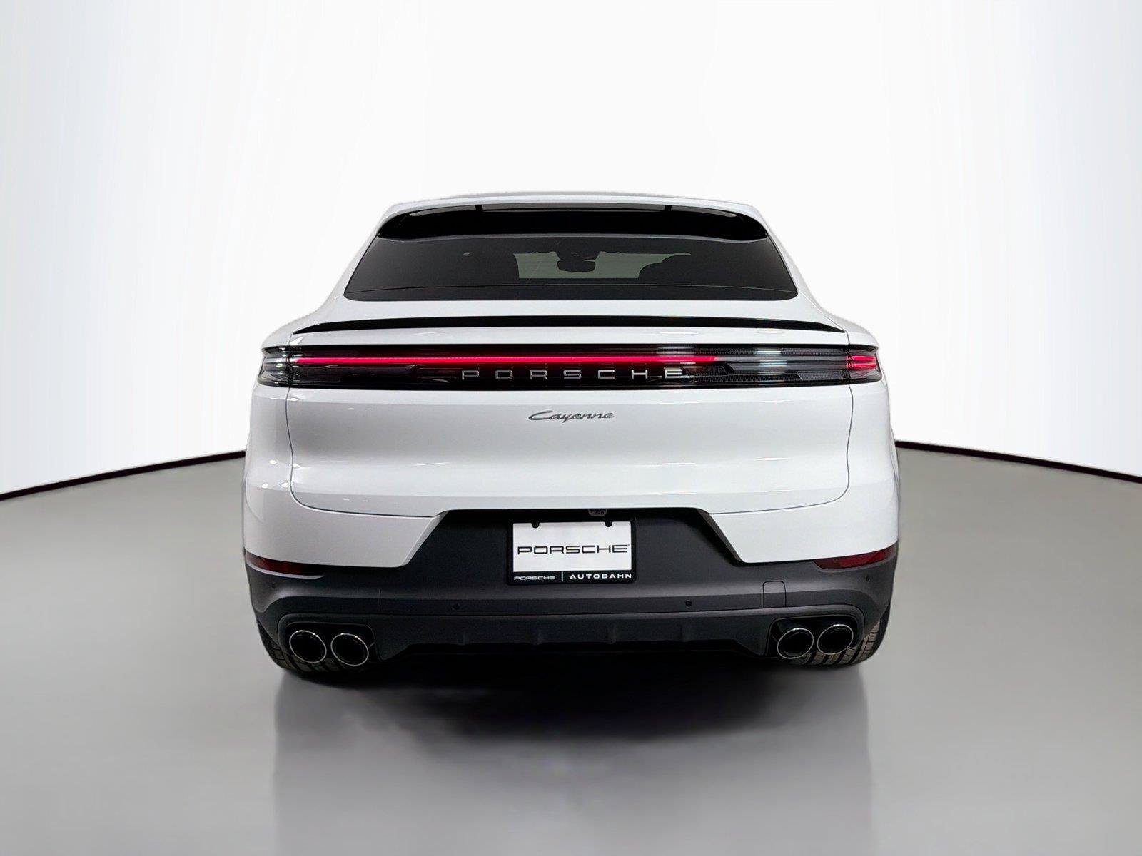 Certified 2026 Porsche Cayenne Coupe AWD/4WD image 6
