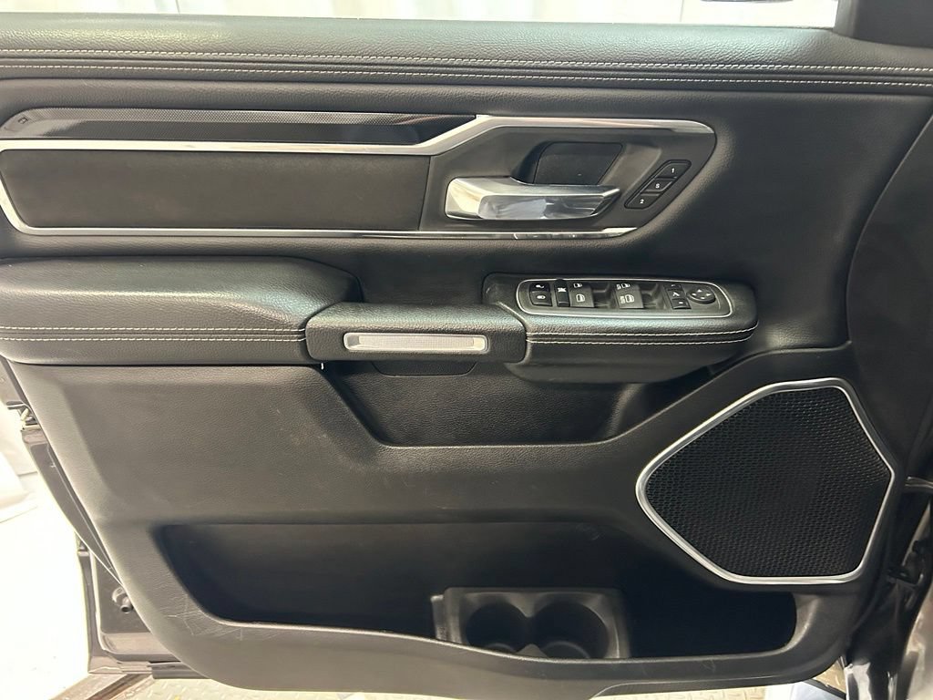 Used 2022 RAM 1500 Laramie w/ Sport Appearance Package RWD image 10