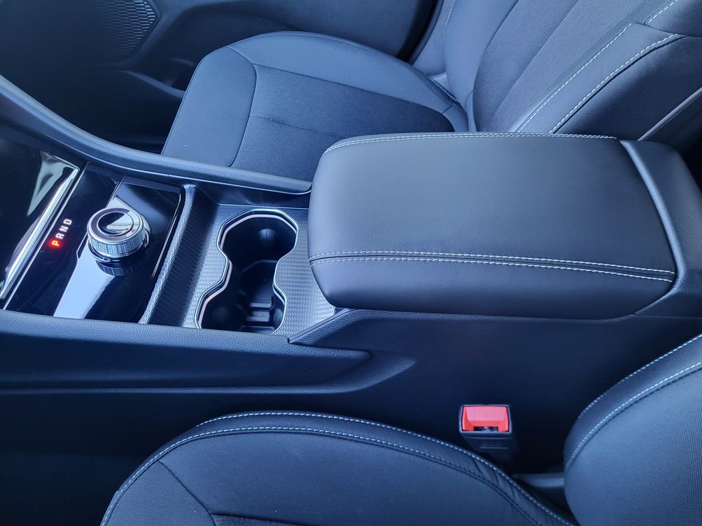 New 2025 Jeep Grand Cherokee L Laredo w/ Luxury Tech Group I RWD image 21