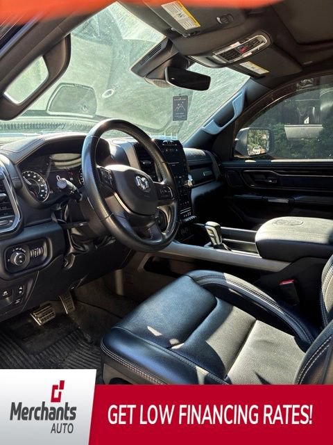 Used 2022 RAM 1500 Laramie AWD/4WD image 9