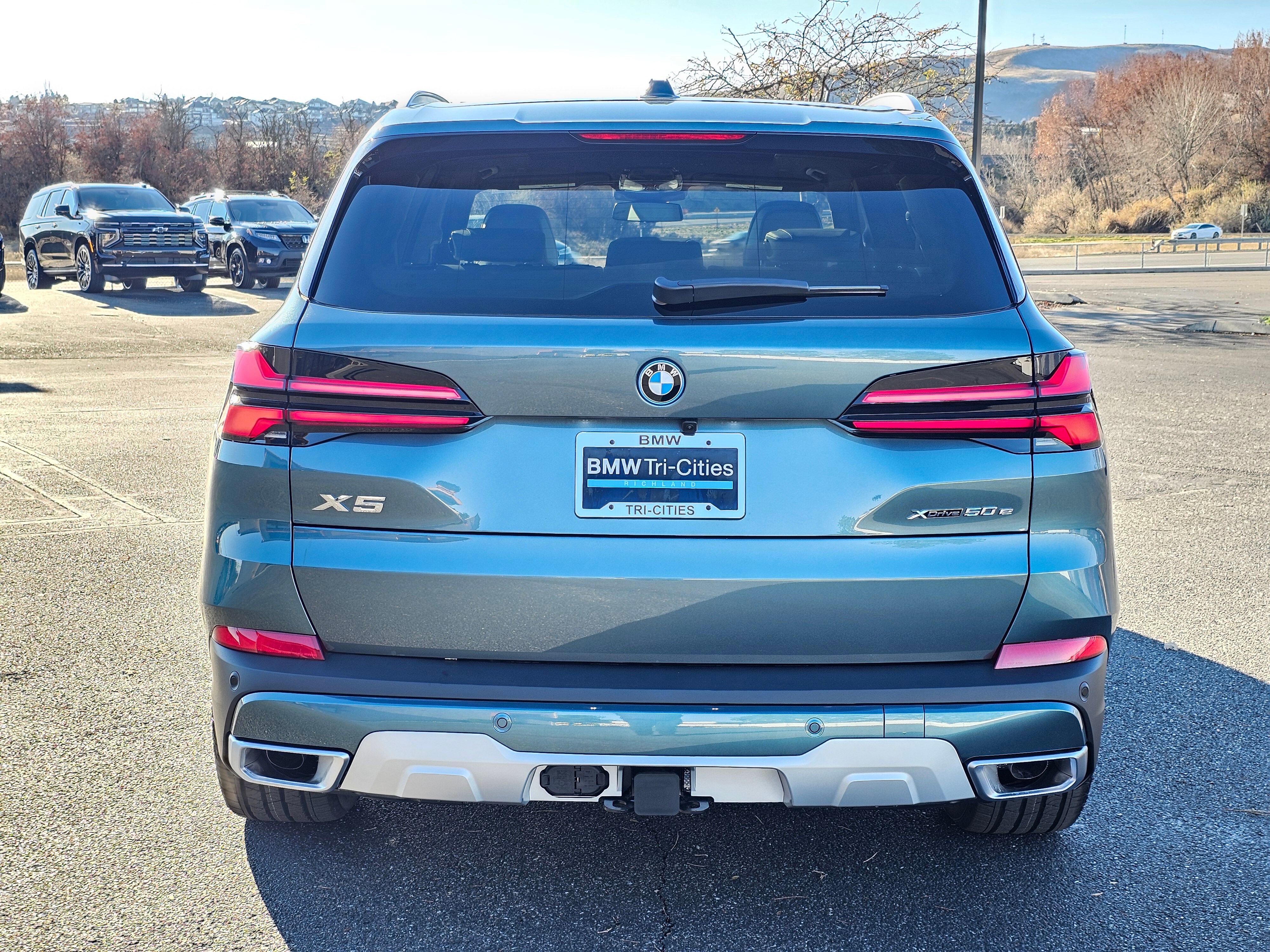 New 2026 BMW X5 xDrive50e w/ Executive Package image 5