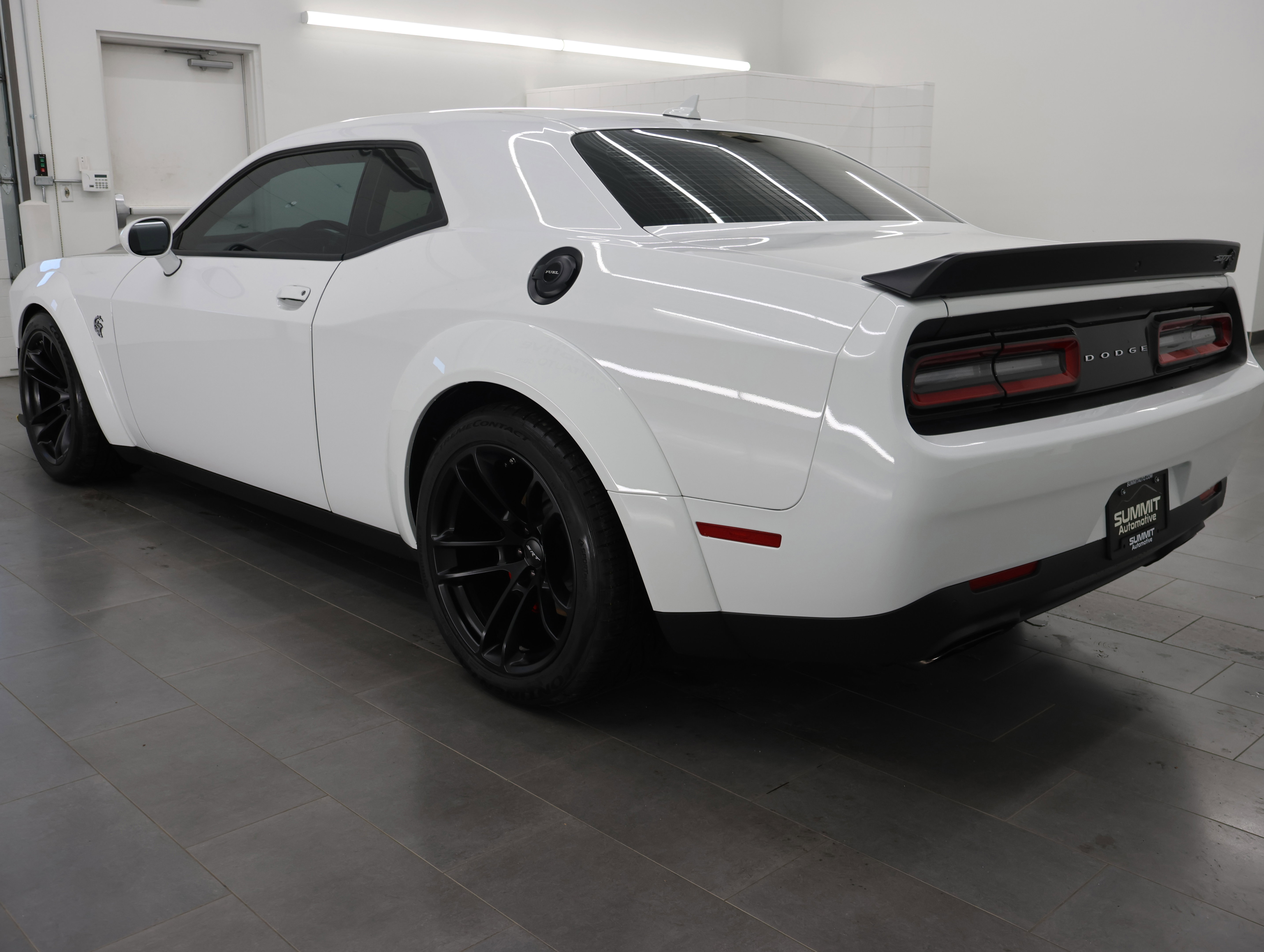 Used 2020 Dodge Challenger SRT Hellcat image 6
