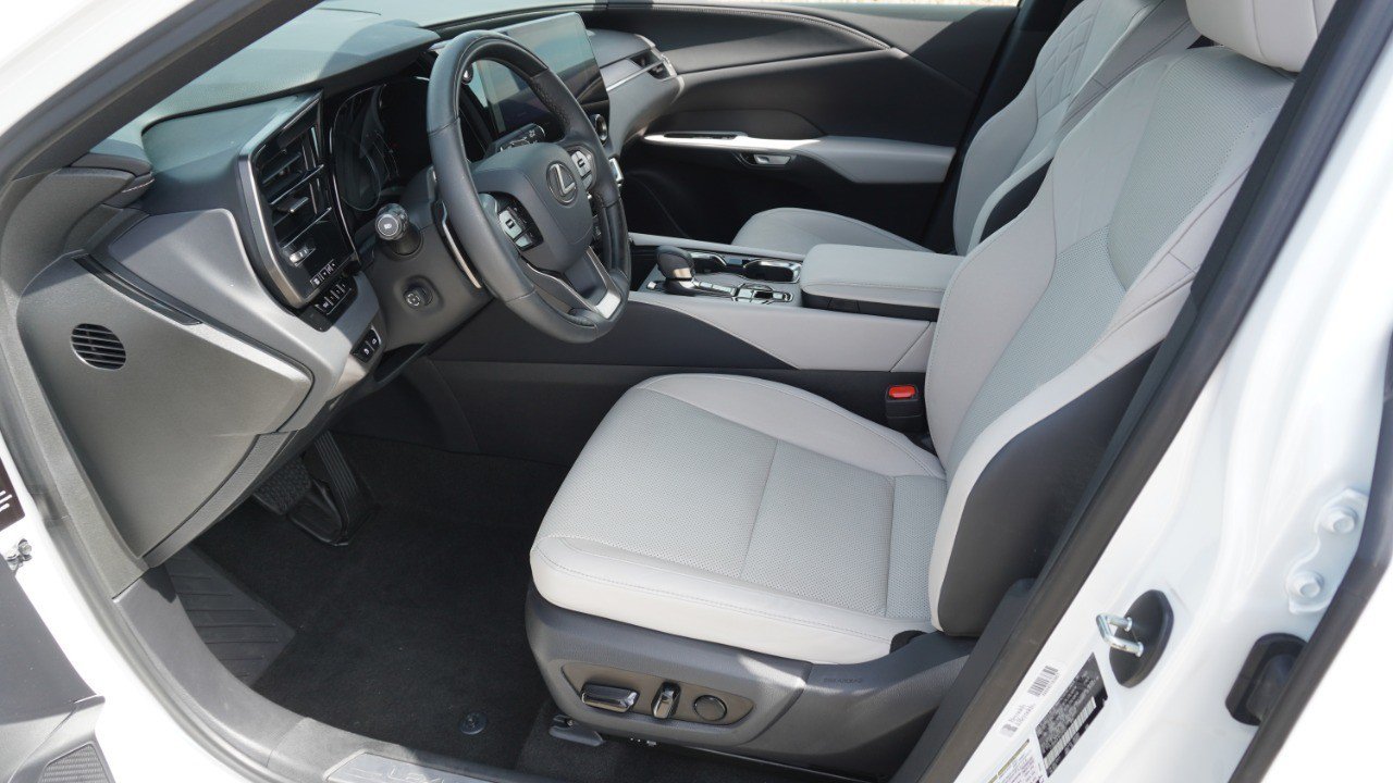 Certified 2024 Lexus RX 350h w/ Convenience Package AWD/4WD image 13