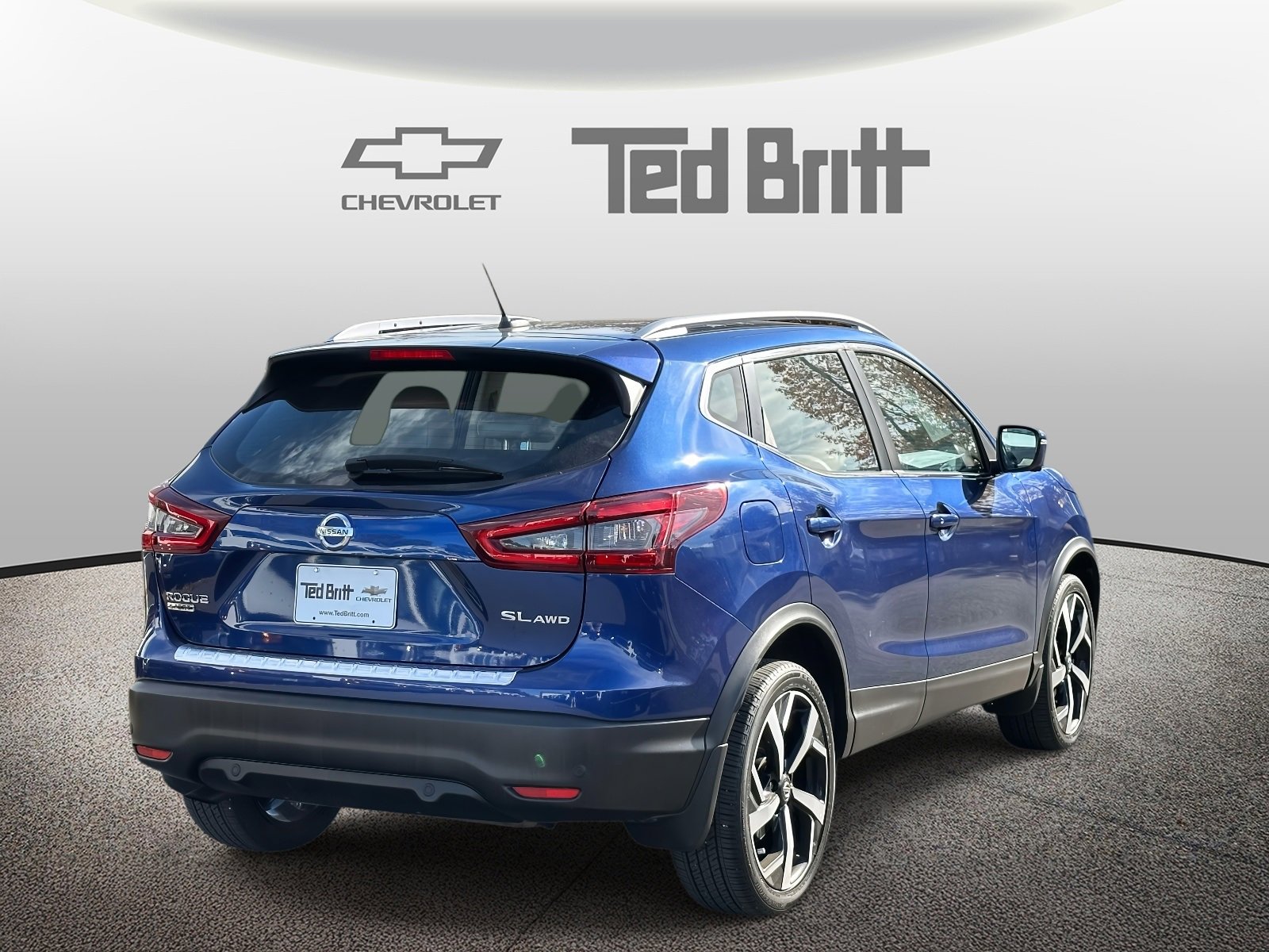 Used 2022 Nissan Rogue Sport SL image 4