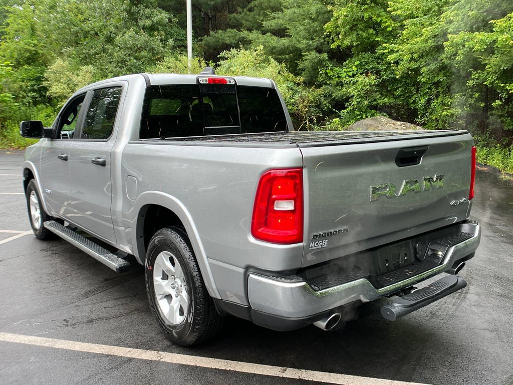 Used 2025 RAM 1500 Big Horn AWD/4WD image 3