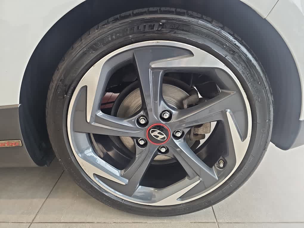 Used 2019 Hyundai Veloster Turbo Ultimate FWD image 30