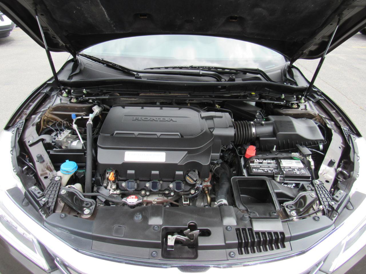 Used 2016 Honda Accord Touring image 41