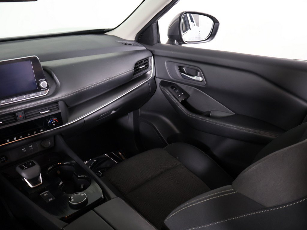 Used 2024 Nissan Rogue SV AWD/4WD image 34
