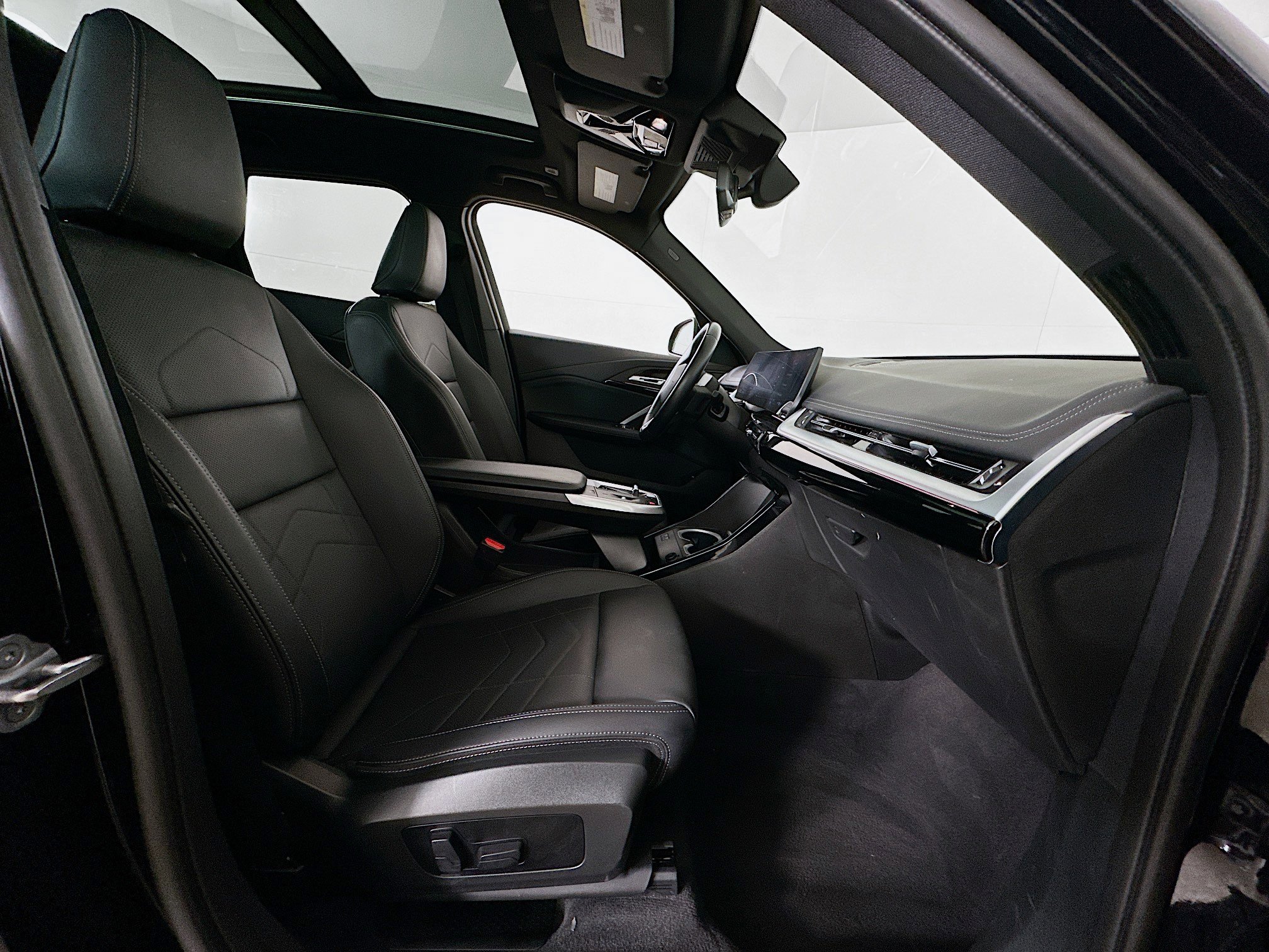 Used 2025 BMW X1 xDrive28i image 31