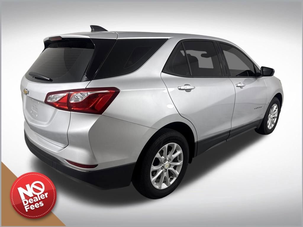 Used 2019 Chevrolet Equinox LS FWD image 3