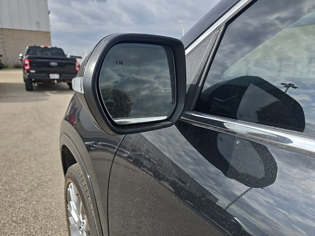 Used 2025 GMC Acadia Denali w/ Super Cruise Package AWD/4WD image 10