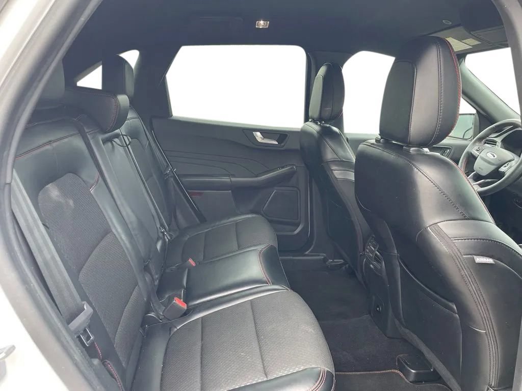 Used 2023 Ford Escape ST-Line Select AWD/4WD image 49