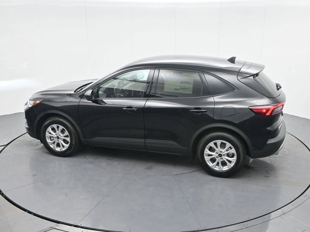 New 2026 Ford Escape Active image 32