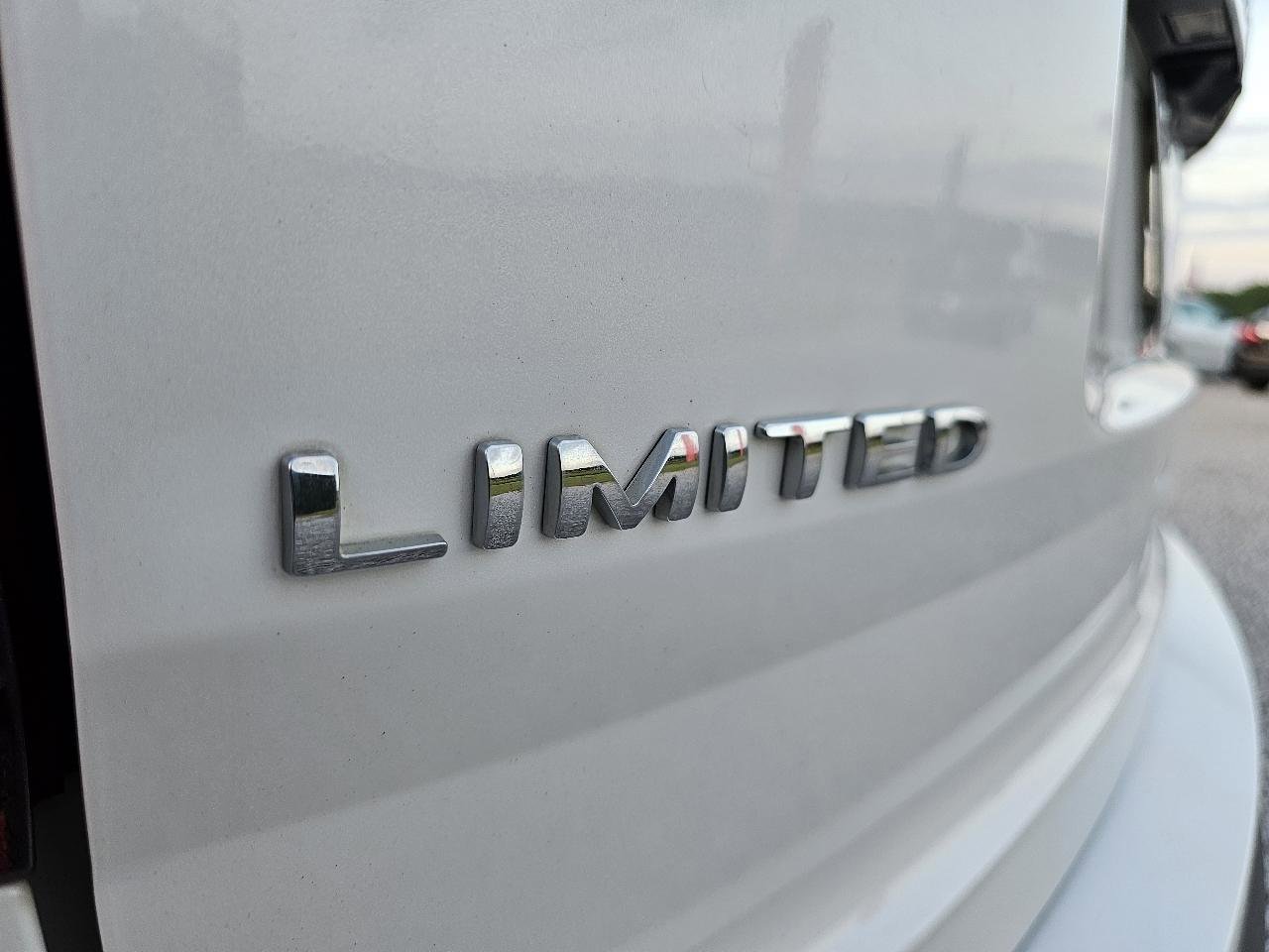 Used 2015 Ford Explorer Limited w/ Equipment Group 302A FWD image 87