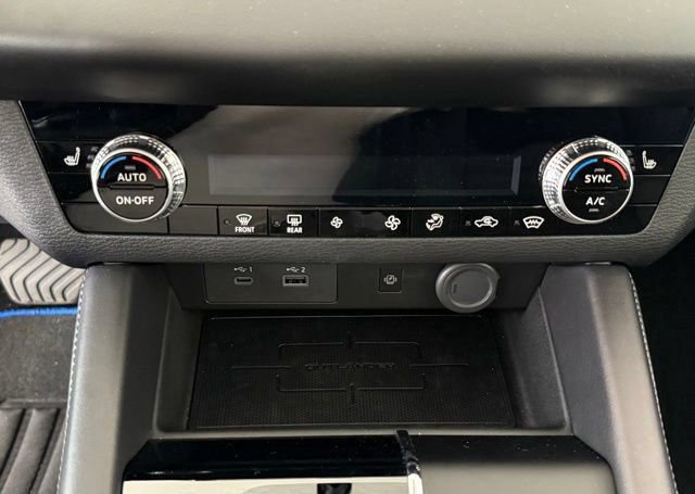New 2024 Mitsubishi Outlander SE AWD/4WD image 9