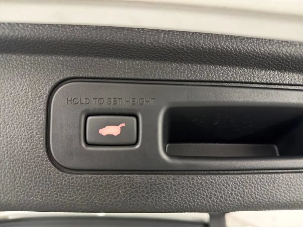 Used 2025 Honda Odyssey Sport-L image 8