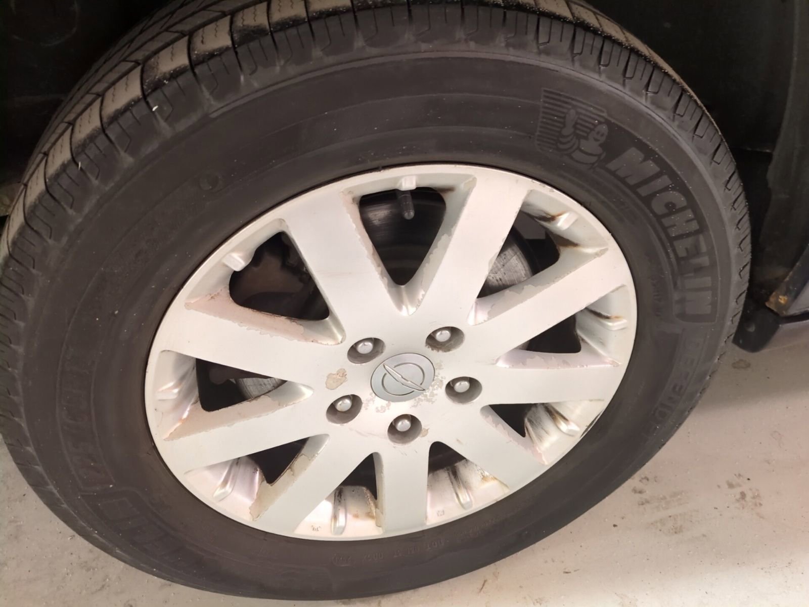 Used 2014 Chrysler Town & Country Touring image 22