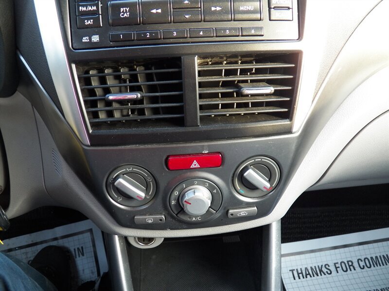 Used 2012 Subaru Forester 2.5X Premium w/ All-Weather Pkg AWD/4WD image 22