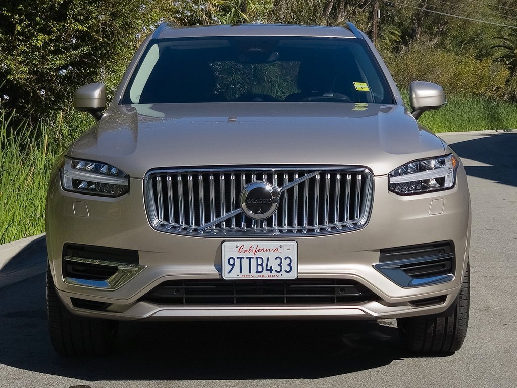 Used 2025 Volvo XC90 T8 Ultra w/ Protection Package Premier image 26