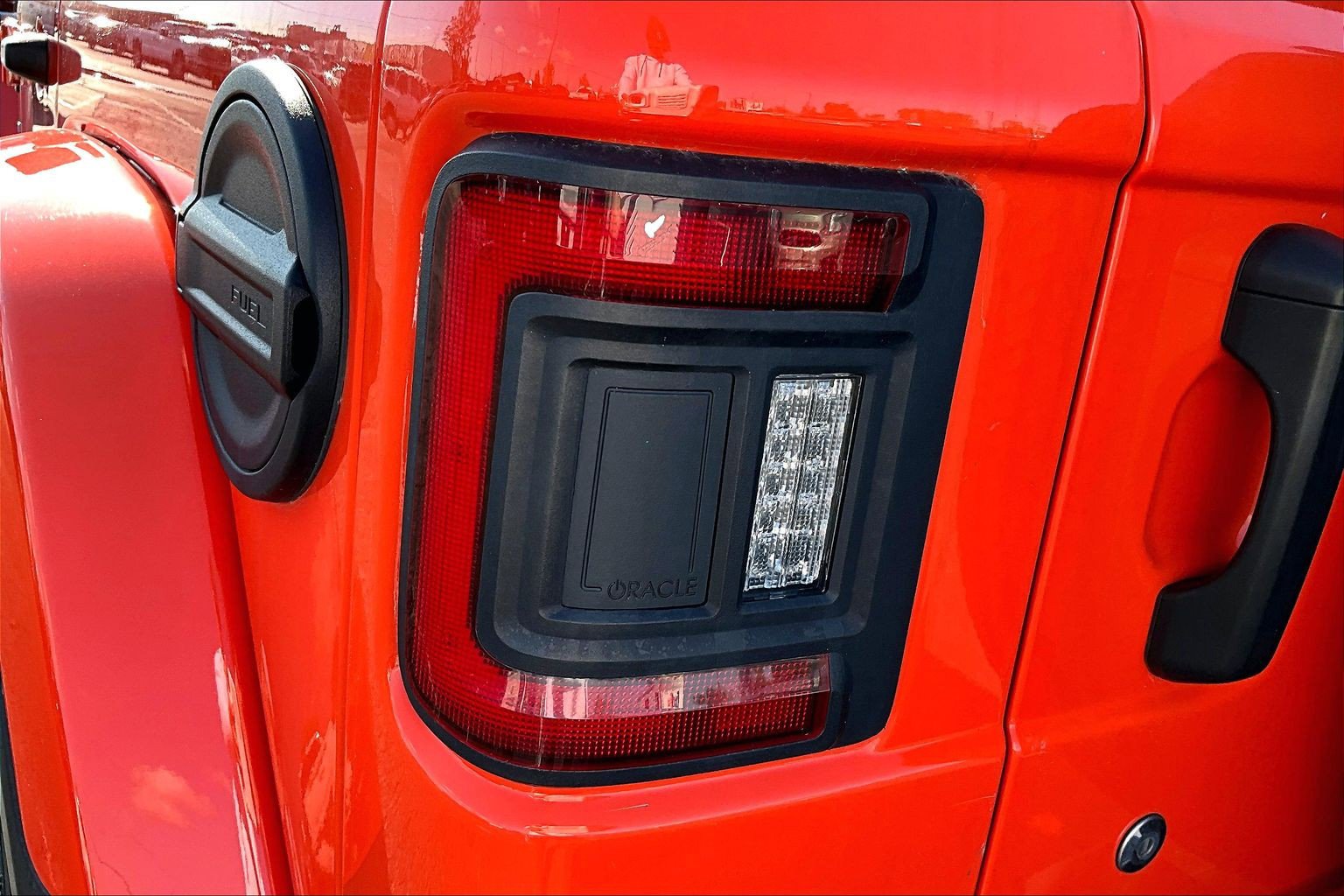 Used 2020 Jeep Wrangler Unlimited Sahara w/ Uconnect 4C Nav & Sound Group AWD/4WD image 28