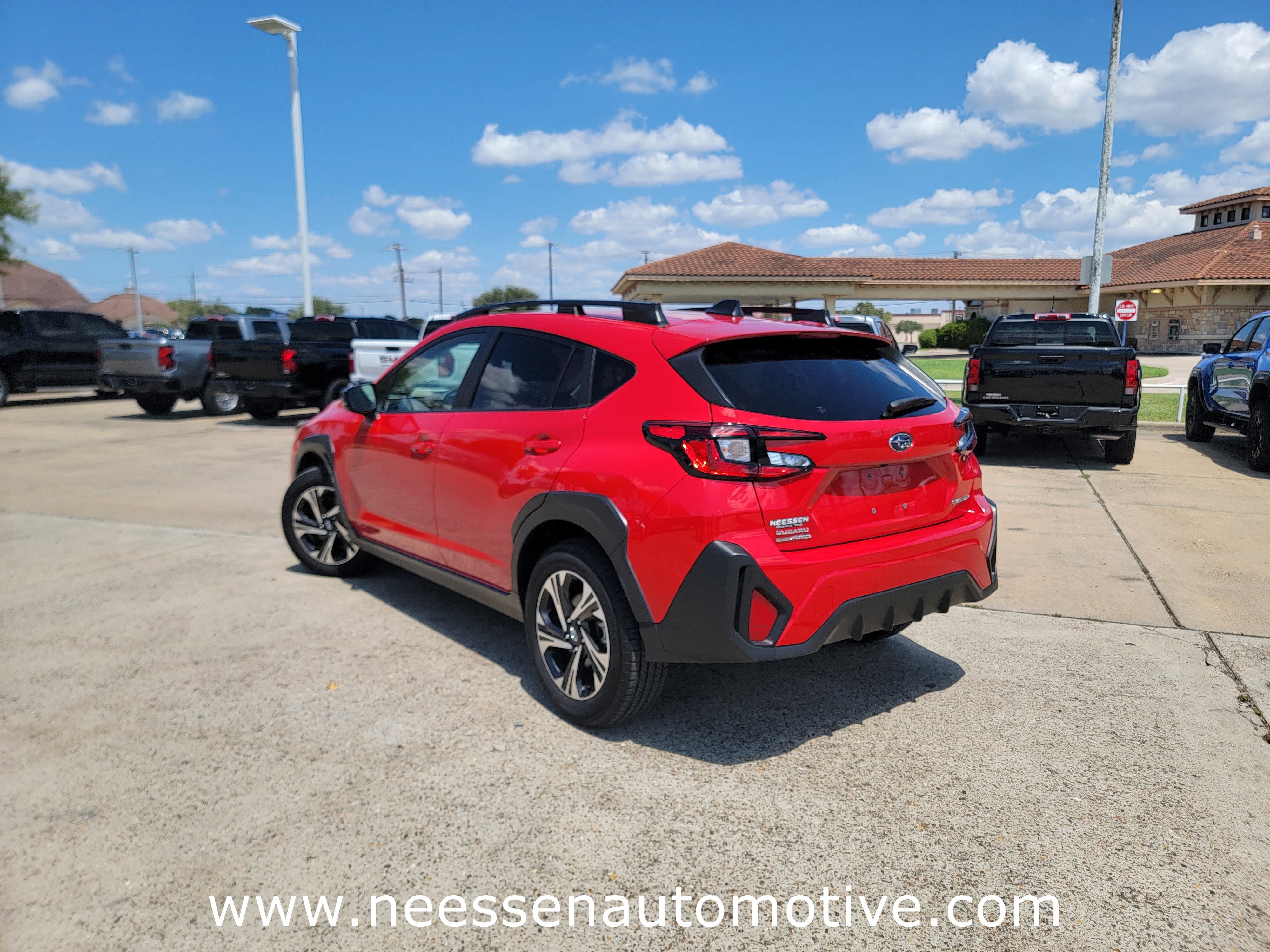 Used 2024 Subaru Crosstrek 2.0i Premium image 5