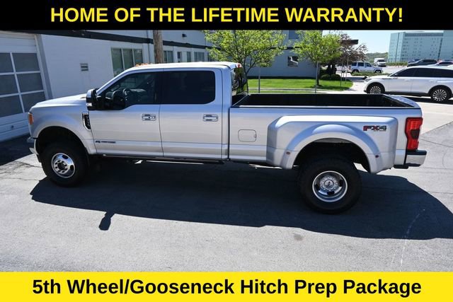 Used 2019 Ford F350 Lariat w/ Lariat Ultimate Package AWD/4WD image 19