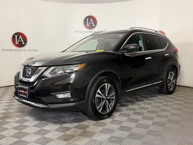Used 2017 Nissan Rogue SL w/ SL Premium Package AWD/4WD image 2