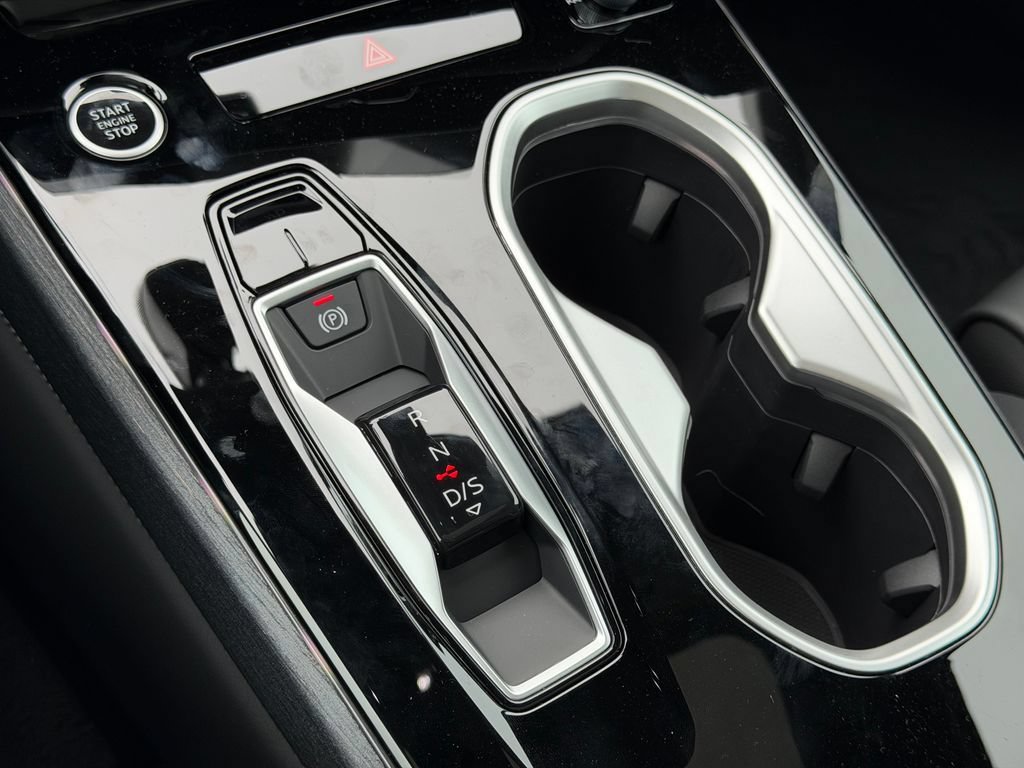 New 2026 Audi A6 Premium Plus AWD/4WD image 22