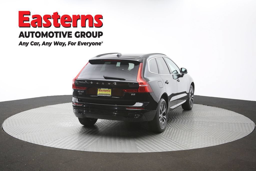 Used 2023 Volvo XC60 B5 Core FWD image 39