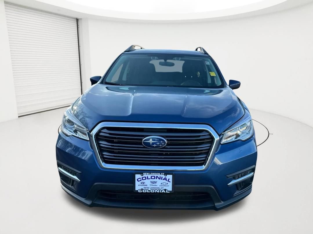 Used 2022 Subaru Ascent Premium w/ Convenience Package image 2