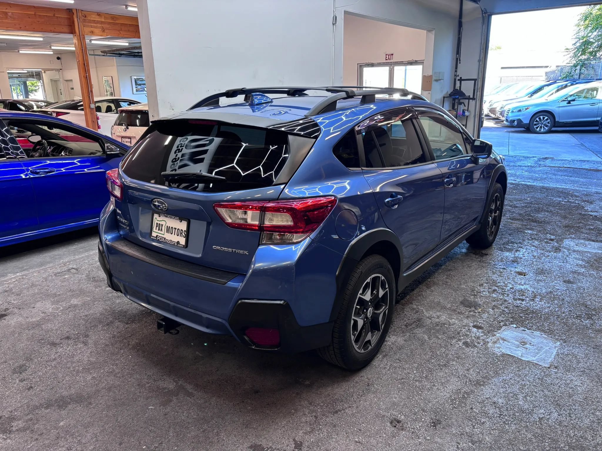 Used 2018 Subaru Crosstrek 2.0i Premium AWD/4WD image 5