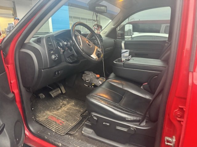 Used 2012 GMC Sierra 2500 SLE w/ HD SLE Premium Package image 6