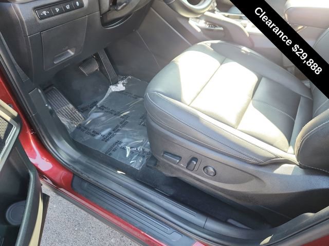 Used 2023 Kia Telluride EX w/ EX Captain's Chair Package image 16