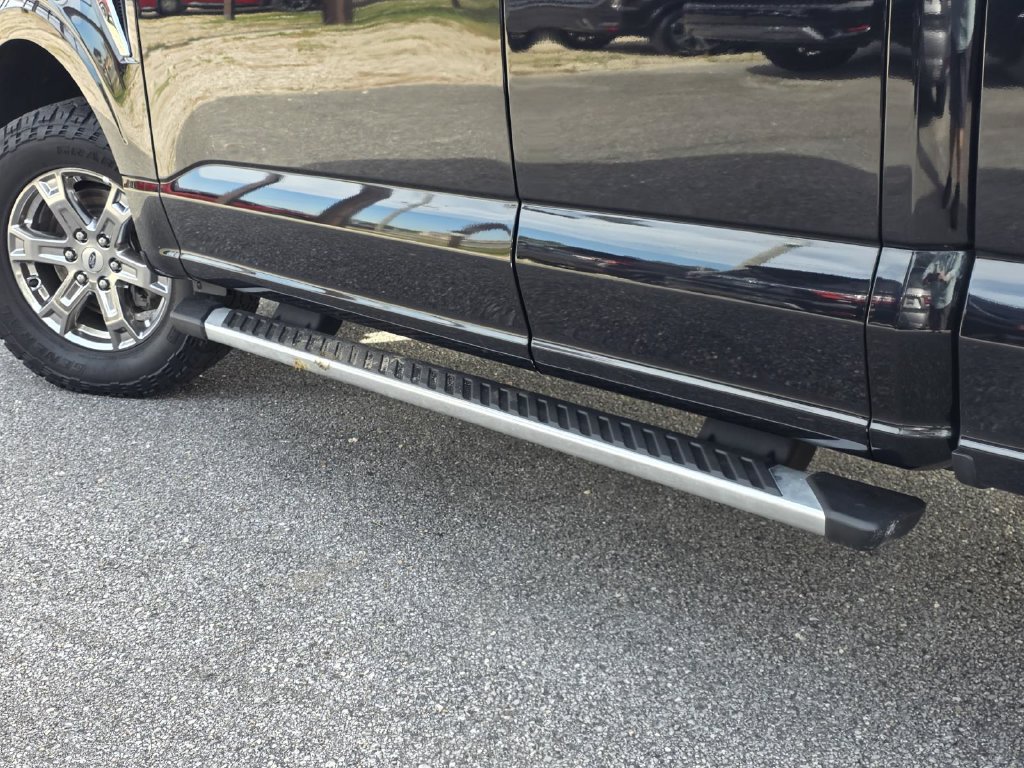Used 2022 Ford F150 XLT w/ Equipment Group 302A High AWD/4WD image 29