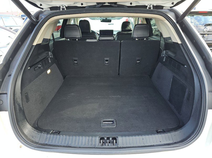 Used 2021 Lincoln Nautilus AWD image 17