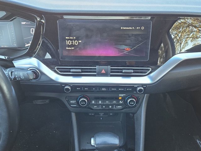 Used 2020 Kia Niro EX Premium image 14
